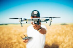 Co warto wiedzieć na temat dronów?
