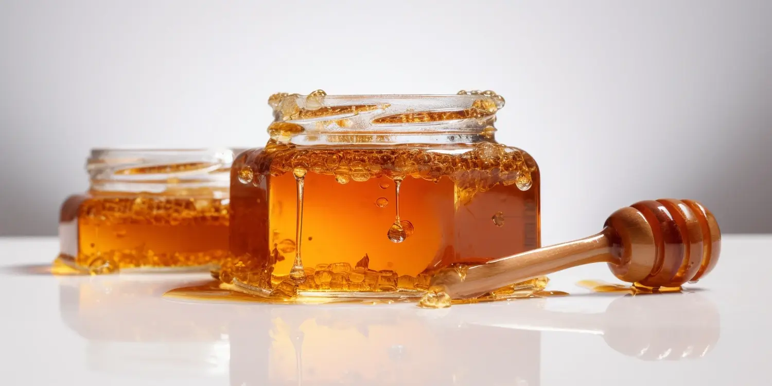 Miód spadziowy jak smakuje?