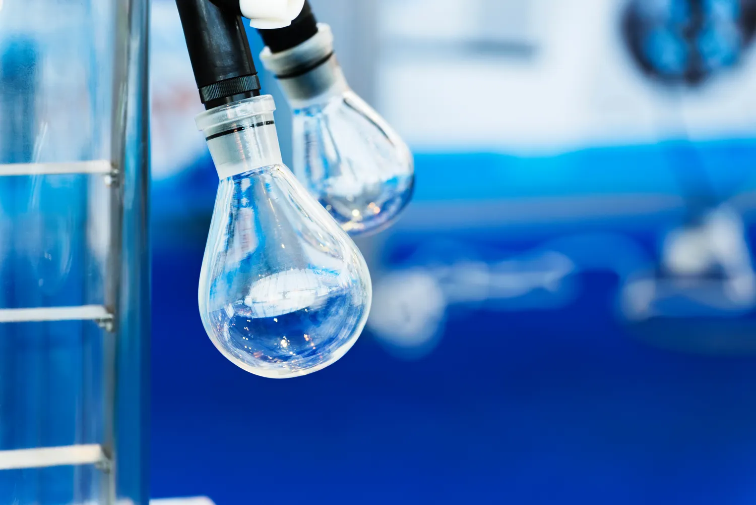 Co produkuje przemysł wysokich technologii?